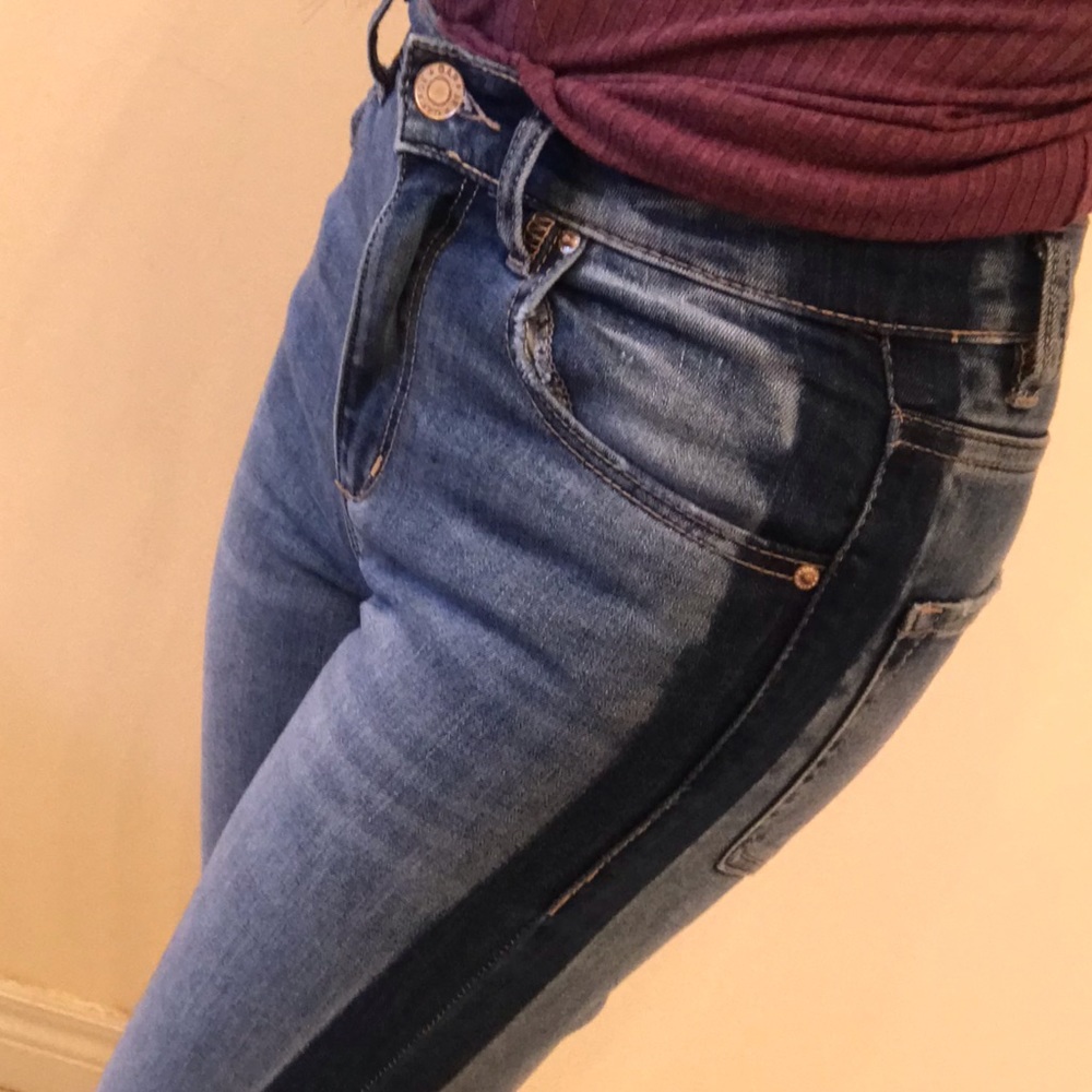 STRIPED JEANS